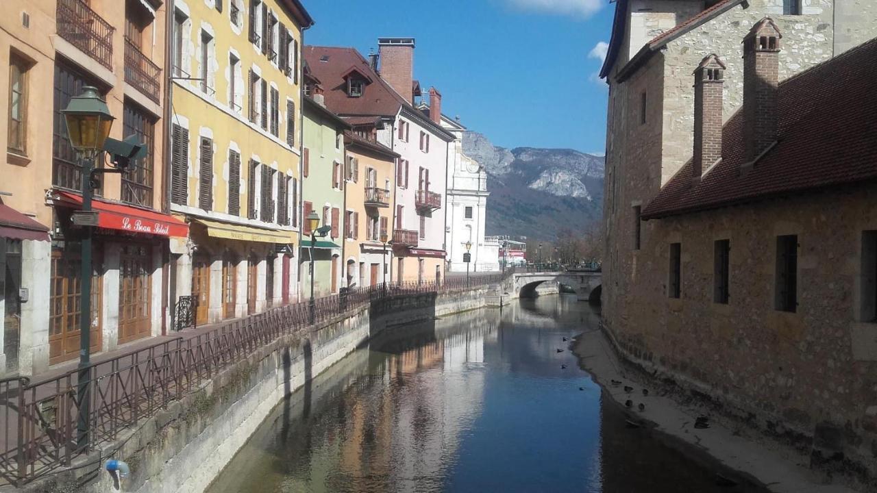 La Madeleine Apartment Annecy Luaran gambar